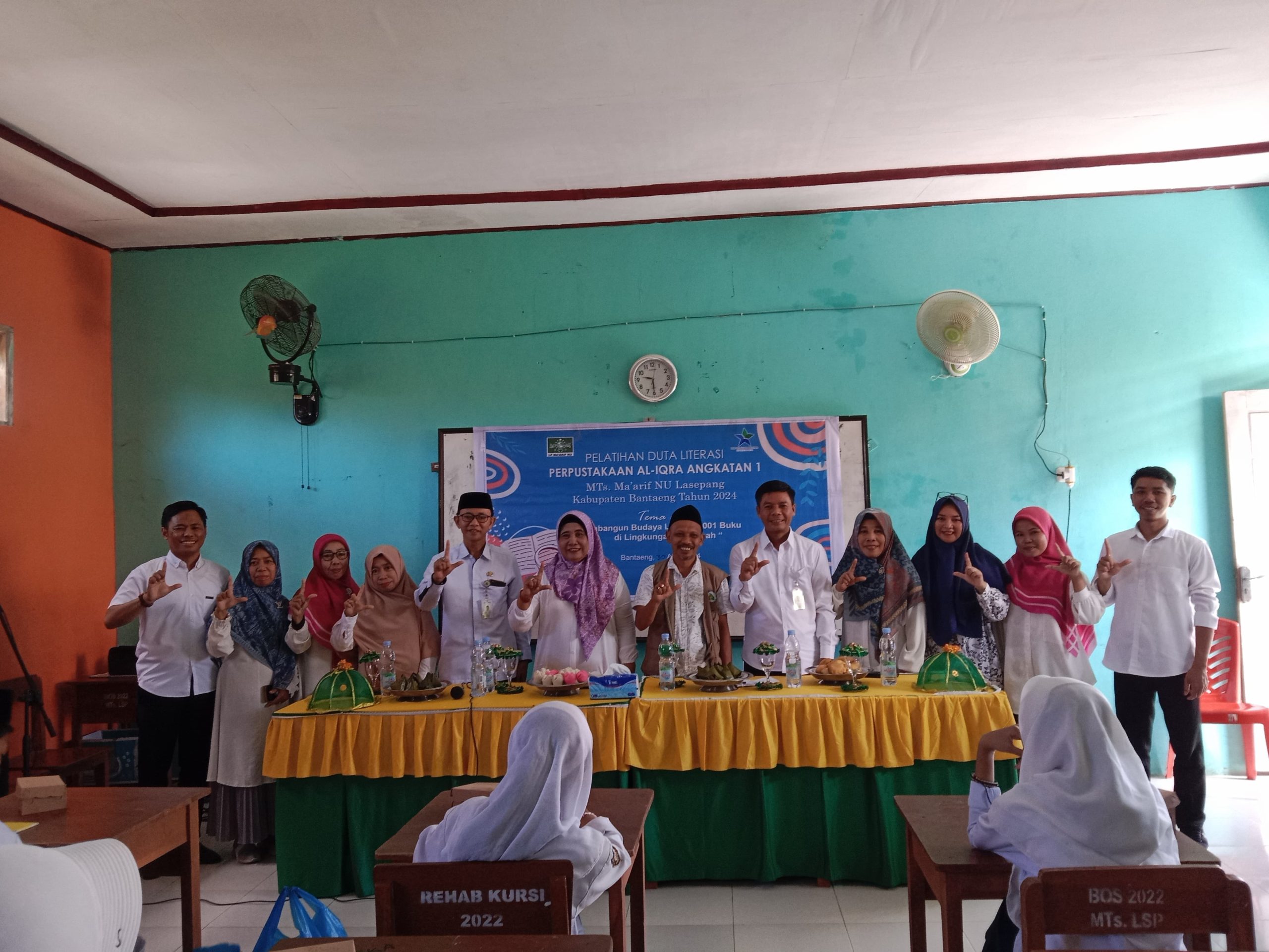 Menubuhkan Duta dan Ekskul Literasi