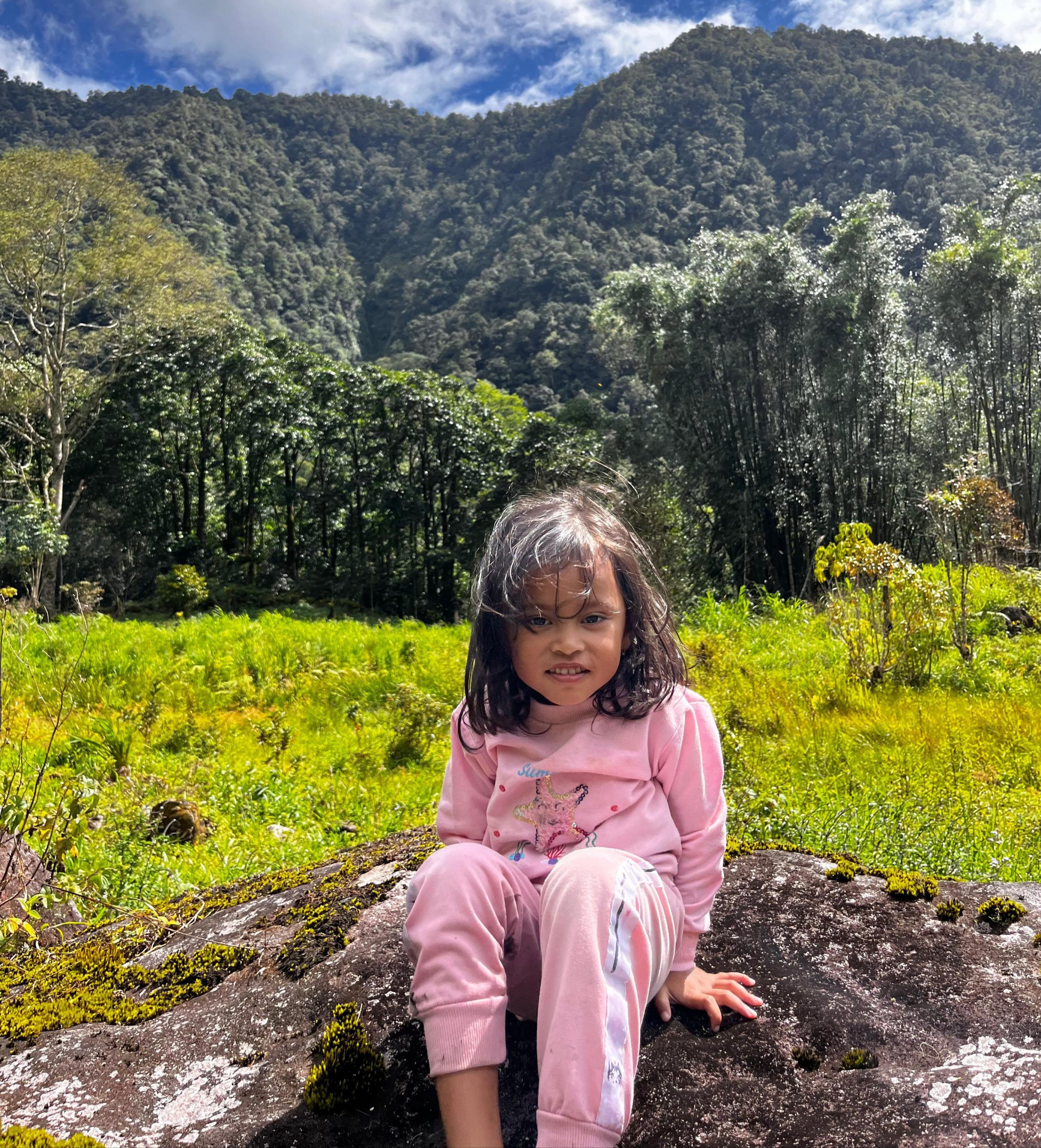 Divyannisa Isvara Gauri: Cahaya Kecil yang Menyalakan Perlawanan